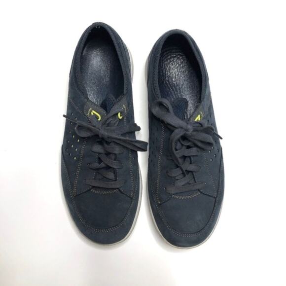 ROCKPORT Navy Sneakers - Picture 1 of 4